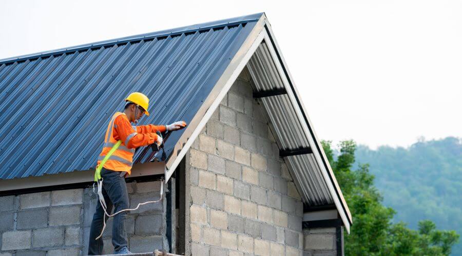 Expert Emergency Roof Repairs services in Mexia, TX